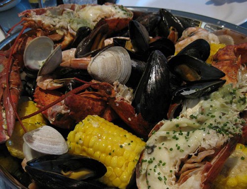 LOBSTER CLAMBAKE TIME OF YEAR